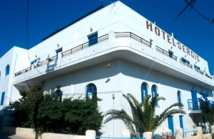 Sergis Hotel in Naxos Island