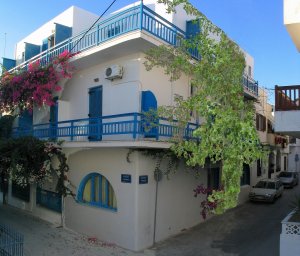 Zeus Hotel in Naxos Island