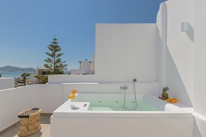Suite top floor with sea view and outdoor  hydromassage tub