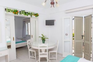 Quadruple Apartment with sea view balcony