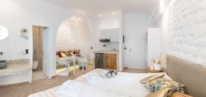 Superior Double Room with land/City View