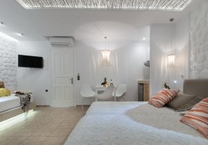 Superior Double Room with land/City View