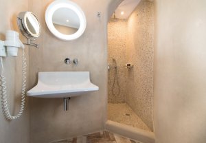 Superior Double Room with land/City View