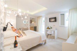 Superior Double Room, Semi-basement