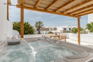 Premium Suite with Hot Tub