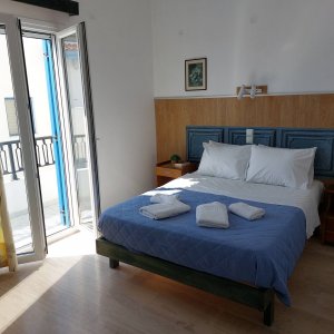 Apartment (two rooms plus sitting room)