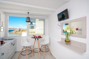 Apartment with sea view