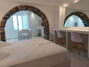 Tranditional Suite  2-3 Person