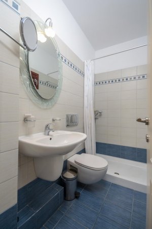 Junior Suite with Private Veranda / Castle View