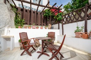 Junior Suite with Private Veranda / Castle View