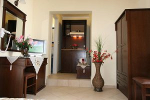 Triple Bed Studio with Kitchenette