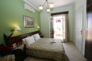 Double Bed Studio with Kitchenette