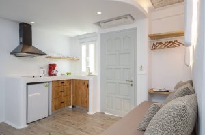 Apartment with Balcony with Olive Grove View