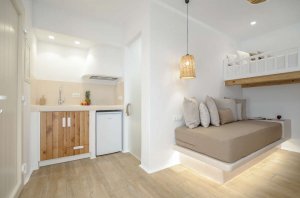Family Suite with Pool View