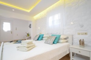 Apartment with 2 rooms - Semibasement
