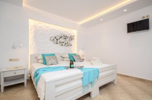 Apartment with 2 rooms - Semibasement