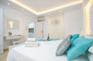 Apartment with 2 rooms - Semibasement
