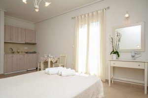 Double / Twin bed studio