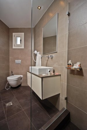 Economy Double or Twin Room
