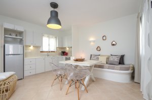 Luxury villa with sea view 90sq.meters with 2 bedrooms  2 bathrooms from 1up to 4 person with outdoor Hydromasaz Bathtube
