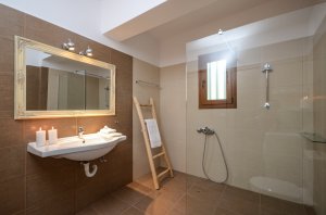 Luxury  modern villa with sea view 1 bedroom with outdoor hydro-massage bathtub