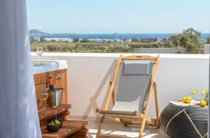 Grand Villa with pool and jacuzzi, 5 BR
