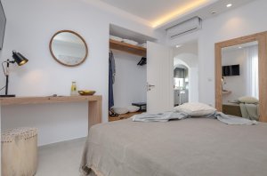 Premium Suite with Jacuzzi and Sea View - 1 BR