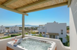 Premium Suite with Jacuzzi and Sea View - 1 BR