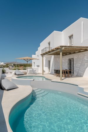 Superior Suite with swimming pool -2 BR