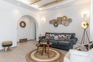 Grand Suite with swimming pool - 3 BR