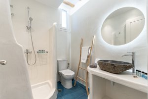 Grand Suite with swimming pool - 3 BR