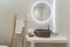 Grand Suite with swimming pool - 3 BR