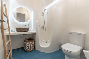 Grand Suite with swimming pool - 3 BR