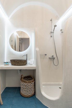 Grand Suite with swimming pool - 3 BR
