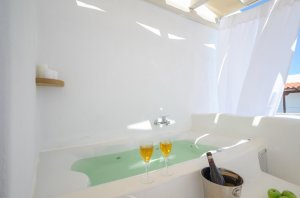Suite Top Floor with Outdoor Hot Tub