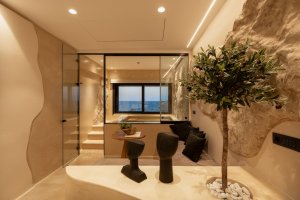 Suite with Hot Tub and Sea View
