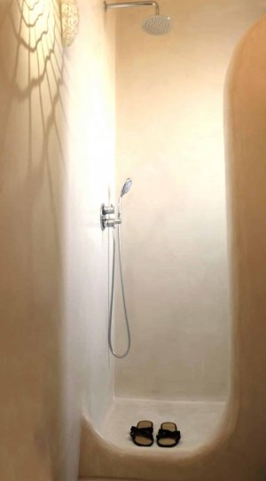 Holiday Home with Swimming Pool and Sea View. Accommodates 5th guest at no extra charge.