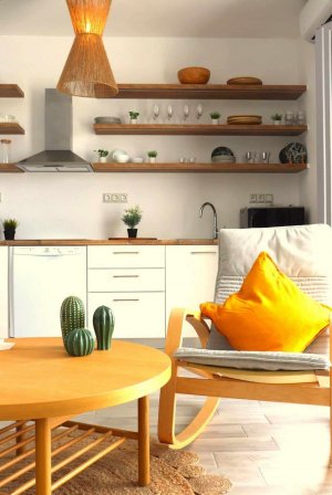 Holiday Home with Swimming Pool and Sea View. Accommodates 5th guest at no extra charge.