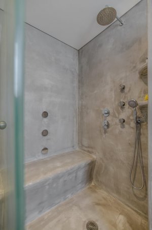 Holiday House with Swimming Pool and Sea View. Accommodates 5th guest at no extra charge.