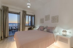 Holiday House with Swimming Pool and Sea View. Accommodates 5th guest at no extra charge.