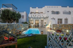 Holiday House with Swimming Pool and Sea View. Accommodates 5th guest at no extra charge.