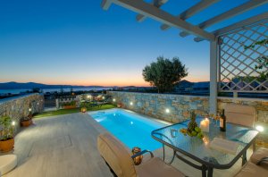Holiday House with Swimming Pool and Sea View. Accommodates 5th guest at no extra charge.