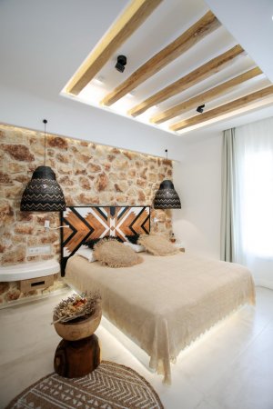 Three-Bedroom Superior Apartment 