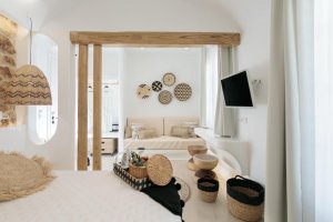 Three-Bedroom Superior Apartment 