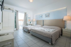 Triple Bed Room with Side Sea View (Free Breakfast)