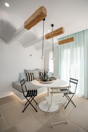 Suite with pool