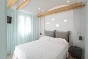 Suite with pool