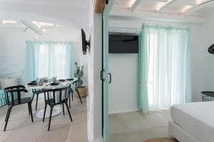 Junior Suite with Pool