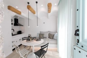 Suite with pool