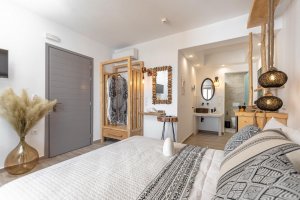 Double Bed, Upper Floor